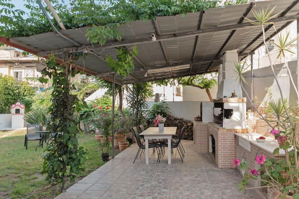 Casa Valore Central With Parking By 8Essentially Chrissi Akti Chania Exterior foto